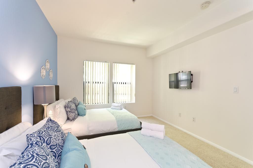 Popular Downtown La Bellagio Resort Suite Los Angeles Exterior photo