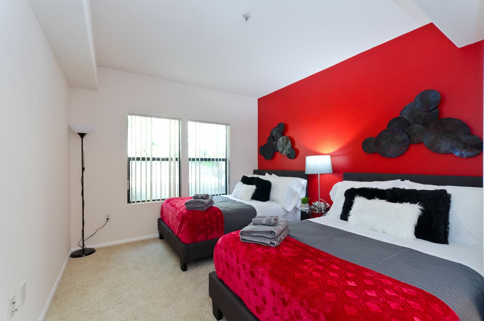 Popular Downtown La Bellagio Resort Suite Los Angeles Exterior photo